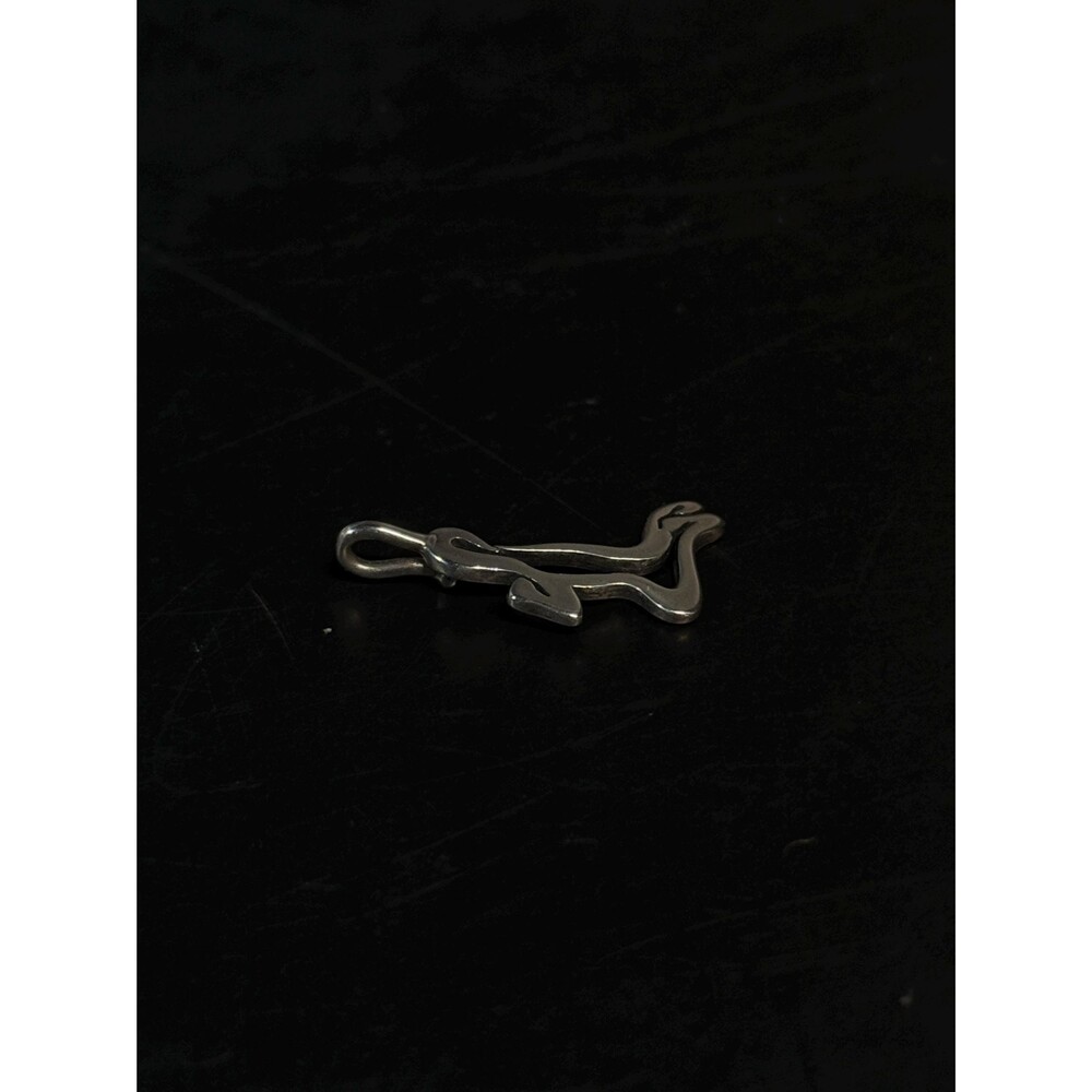 Remember Me Sterling Silver Praying Figure Pendant Charm - Picture 6 of 12